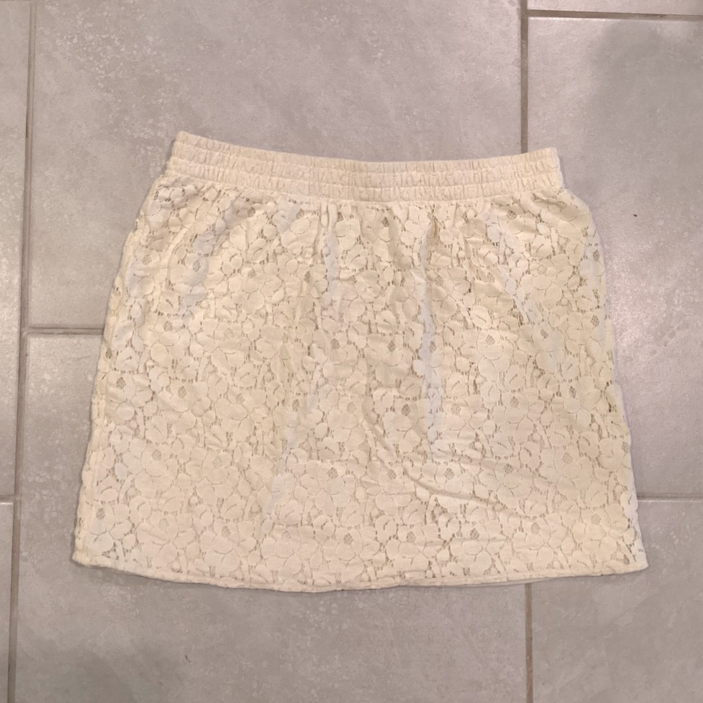 GAP Cream Lace Mini Skirt